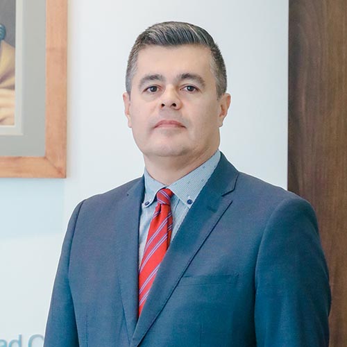 Mgtr. Hugo Paz Pastor