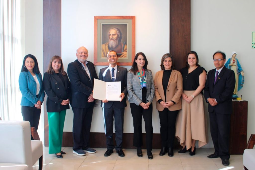 La San Pablo firma convenio con Ilafep para fortalecer a las empresas ...