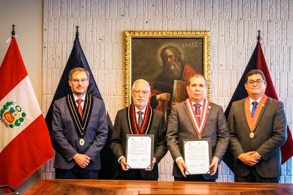 La San Pablo firma convenio con el Poder Judicial para desarrollar ...